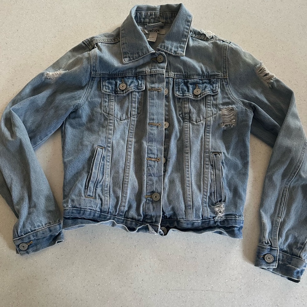Refuge Denim Jean Jacket! Size Small! Button Up. Cute! Distressed Look. Cotton